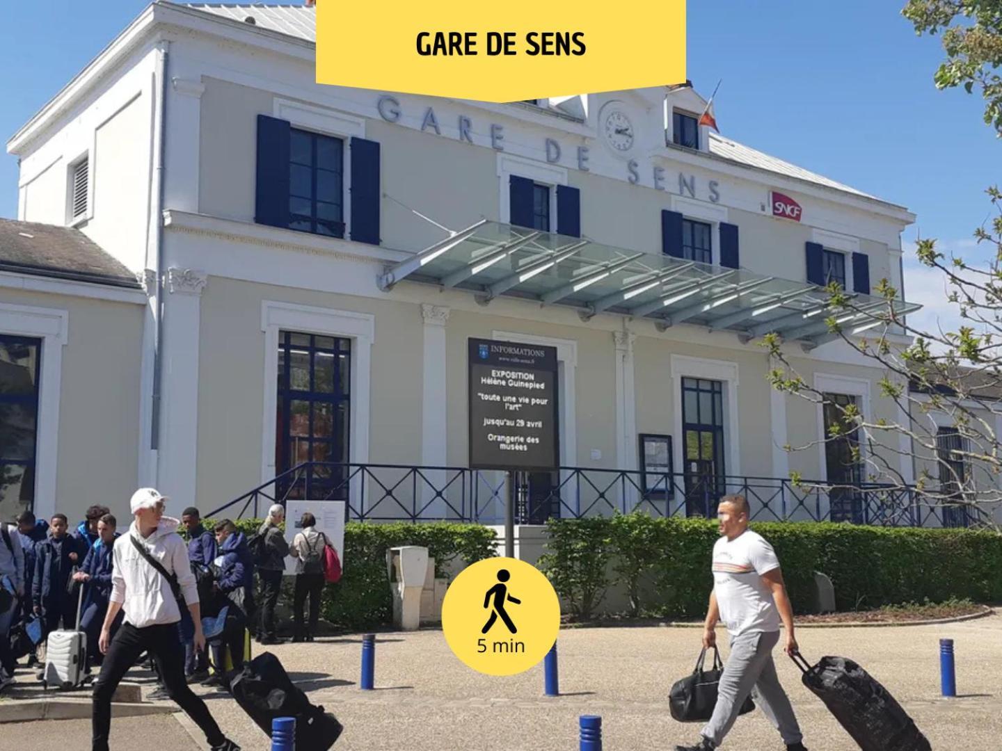 Le Subtil - Best Keys - Elegance & Confort - 2 Chambres Separees - Lit Queen Size - Smart Tv Netflix - Entre Gare & Centre Ville - A 1H De Paris - Wifi Fibre - Check-In Autonome Sens Luaran gambar